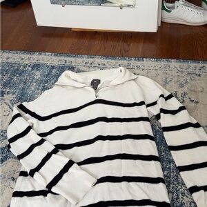 H&M Black and White Zip Up Sweater